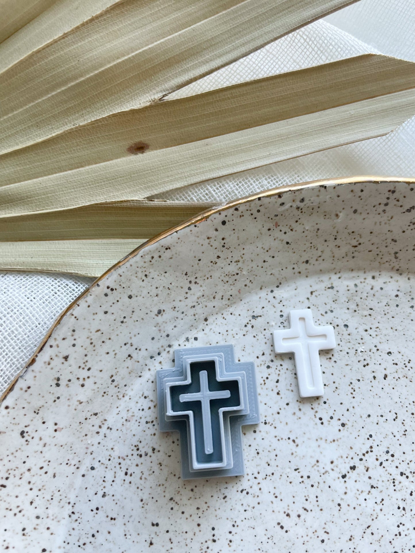 Cross Pack