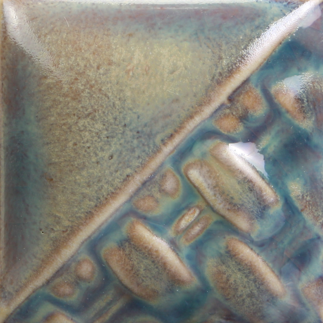 Mayco Glaze SW-146 Stoneware Aurora Green (16 fl oz) - Clay Revolution