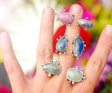 Cargar imagen en el visor de la galería, "Rosy Revolver" Flat Back, Open Ring, Forming Mandrel