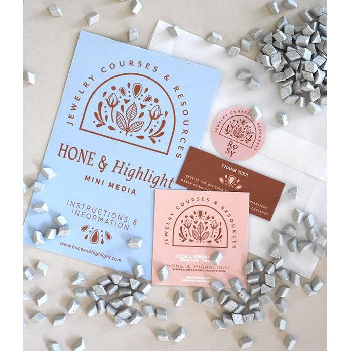 MINI Hone & Highlight™ Tumbling Medium by Rosy Revolver (1LB) - Clay Revolution