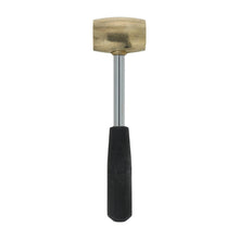 Cargar imagen en el visor de la galería, 2lb Brass-Head Mallet (For Disc Cutters)