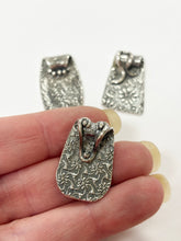 Load image into Gallery viewer, Tucson - Beginners Silver Pendant with Carrie Story - February 6, 2025 10:00-1:00