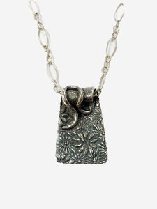 Tucson - Beginners Silver Pendant with Carrie Story - February 6, 2025 10:00-1:00