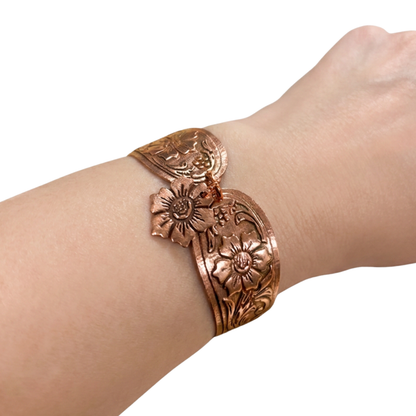 Bent out of Shape: Copper Bracelet with Carrie Story 2-5-27 Tucson