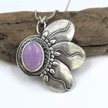 Laden Sie das Bild in den Galerie-Viewer, Flower Power with Melissa Kay-Steves 2-1-26 Tucson