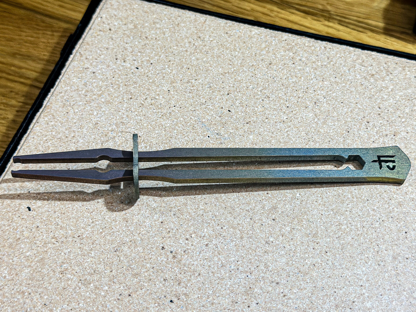 Ti Tweezy (Tweezers) - Clay Revolution