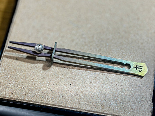 Ti Tweezy (Tweezers) - Clay Revolution