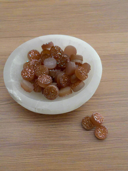 Druzy 8mm round cabochon