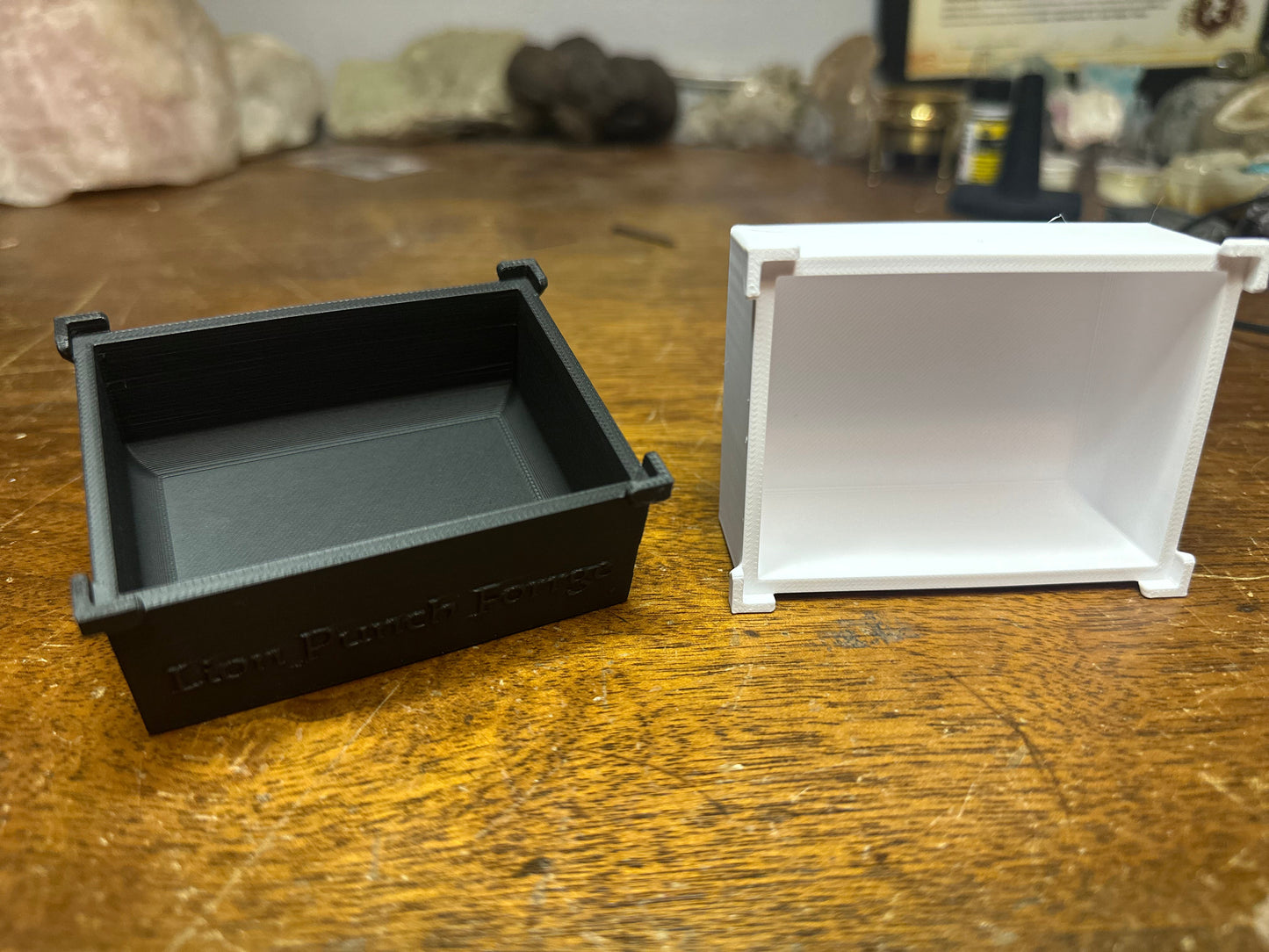Deep Dish Nesting Bench Storage Tray - Clay Revolution