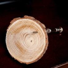 Carregar imagem no visualizador da galeria, Pine Wood Bark Slices