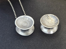 Carregar imagem no visualizador da galeria, Mental Lentil: Inside-Out Lentil Pendant in Project X with Michael Marx 2-3-26 Tucson