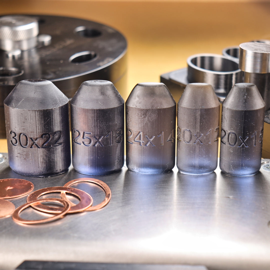 Oval Disc Cutter Centering Dies - Clay Revolution