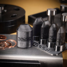 Cargar imagen en el visor de la galería, Oval Disc Cutter Centering Dies