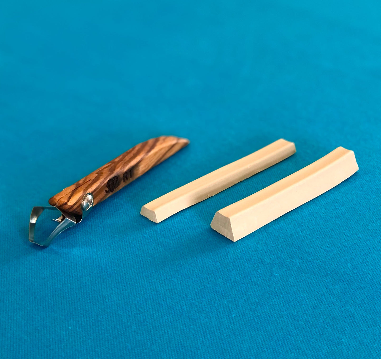 Signature Shapes Handheld Clay Extruder Set - Clay Revolution