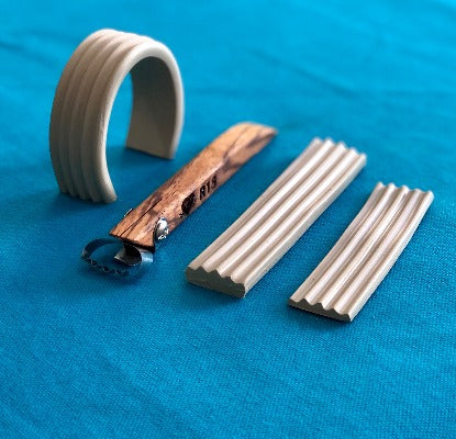 R18 Ruffle Handheld Clay Extruder - Clay Revolution