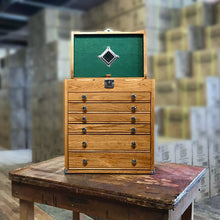 Cargar imagen en el visor de la galería, Oak 6-Drawer Mighty Portable Top Chest T16, Gerstner International