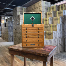 Cargar imagen en el visor de la galería, Oak 6-Drawer Mighty Portable Top Chest T16, Gerstner International