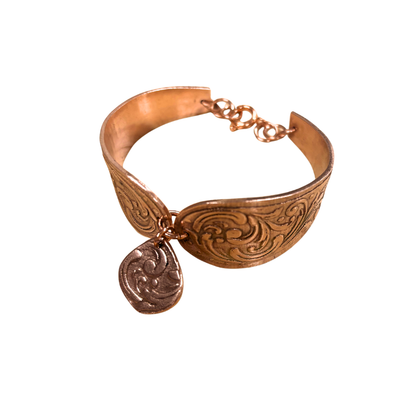 Bent out of Shape: Copper Bracelet with Carrie Story 2-5-27 Tucson