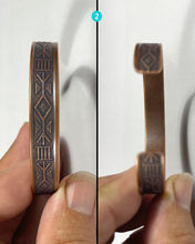 Cargar imagen en el visor de la galería, Hone &amp; Highlight™ Tumbling Medium by Rosy Revolver (1LB)