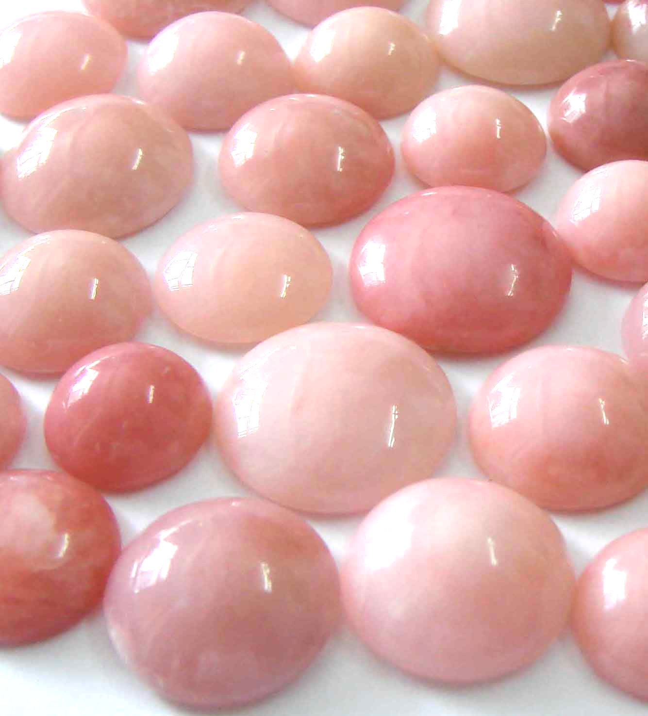 Rhodonite Cabochon Round 10mm