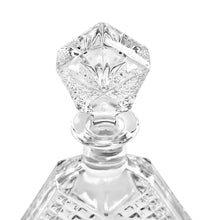 Load image into Gallery viewer, Whiskey Decanter - Triangle - 650ML