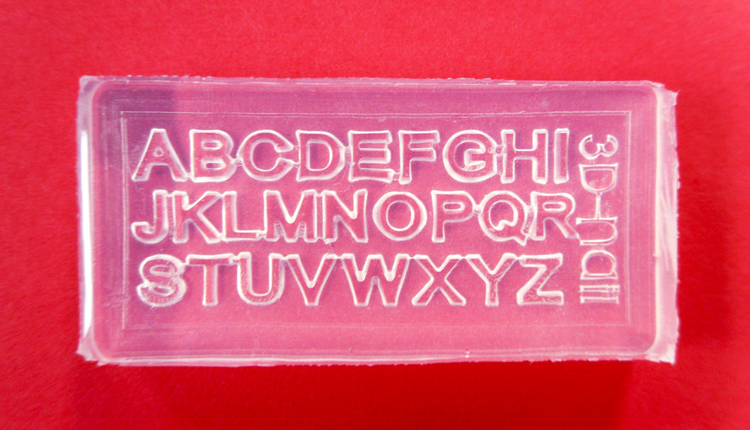 Mini molde del alfabeto en mayúsculas