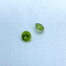 Load image into Gallery viewer, Peridot Round Faceted - ClayRevolution